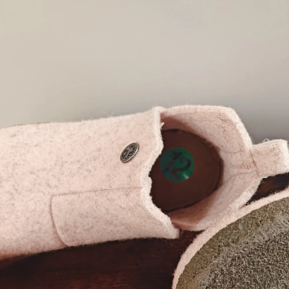 Birkenstock andermatt ankle wool bootie size C12 soft pink